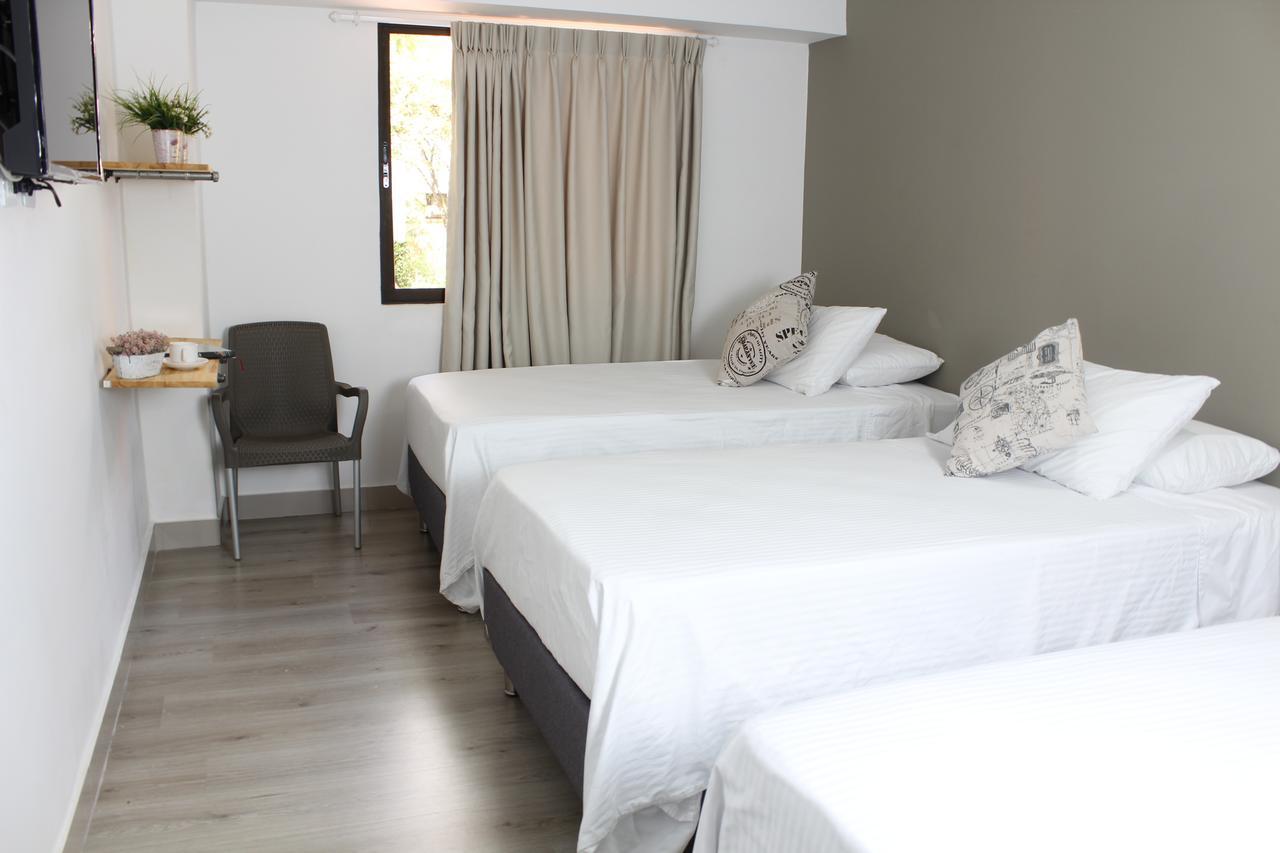 מדיין Hotel Boutique Plaza מראה חיצוני תמונה