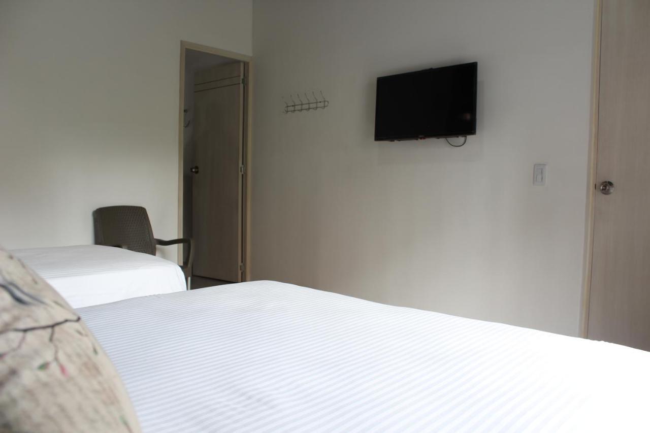 מדיין Hotel Boutique Plaza מראה חיצוני תמונה